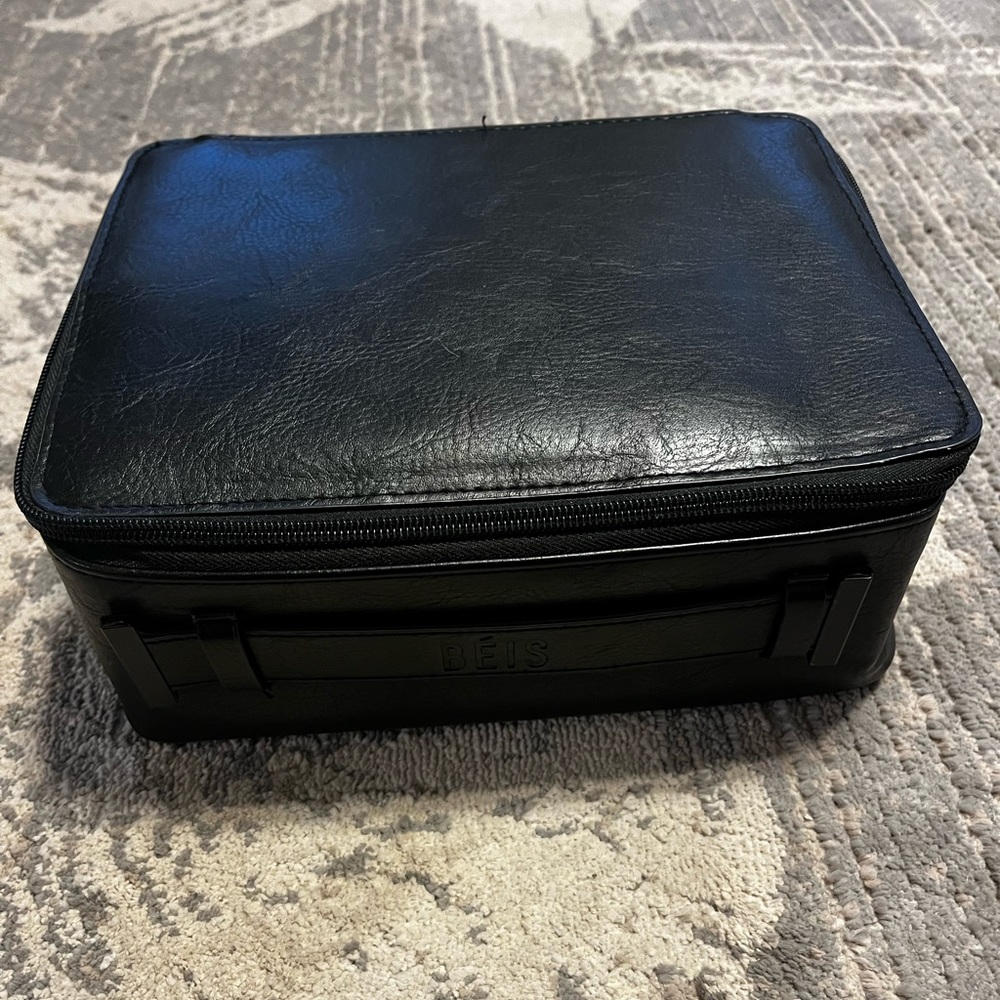 Beis Cosmetic Case